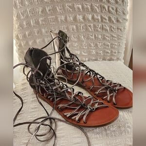 American Eagle Outfitters Silver Gladiator Sandals